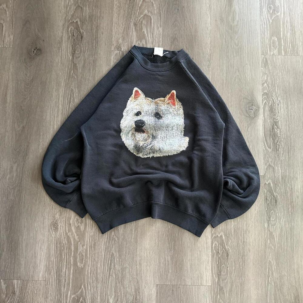American Vintage Women's Black and White Sweatshirt